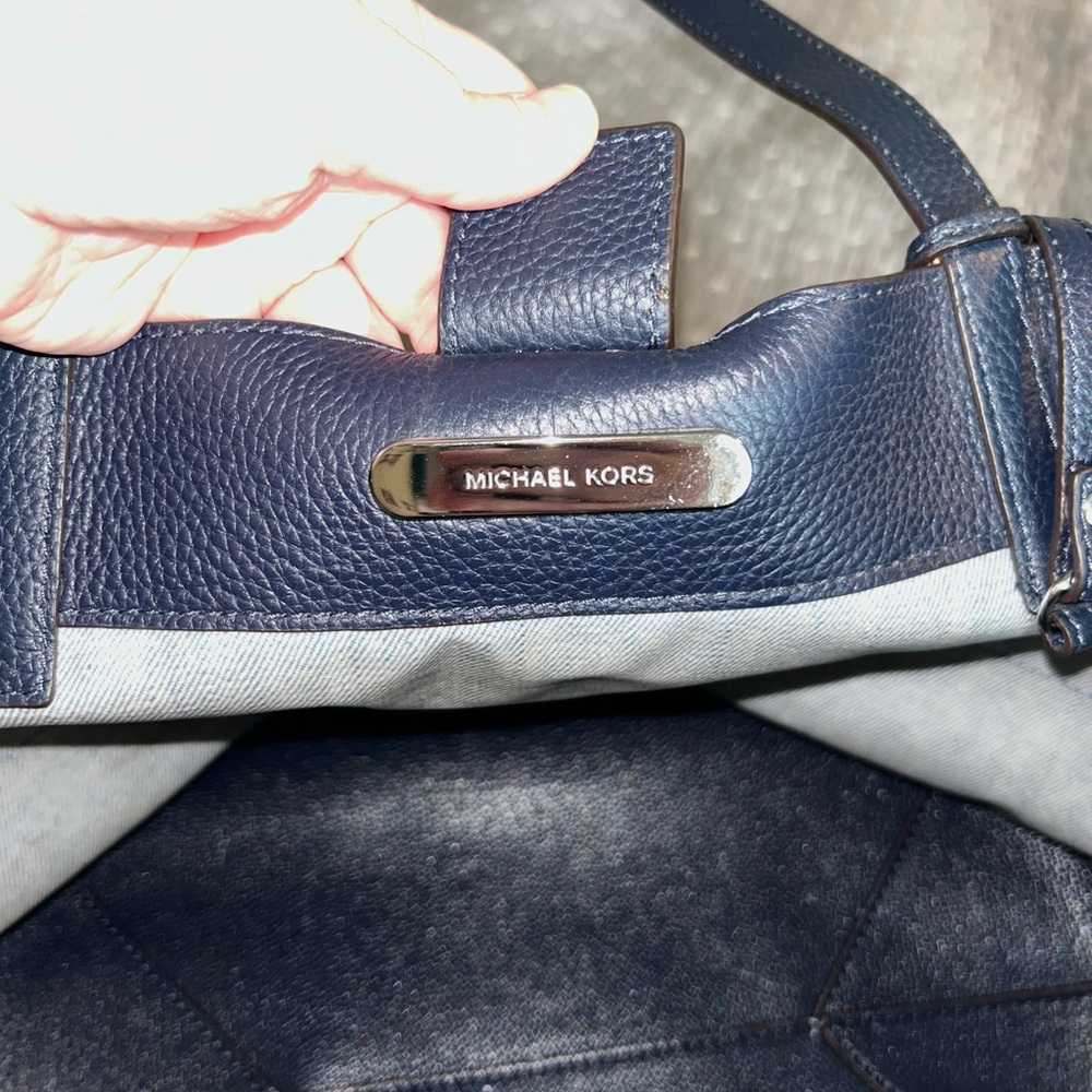 Michael Kors Navy Leather and Denim Striped Tote 👜 - Picture 5 of 16